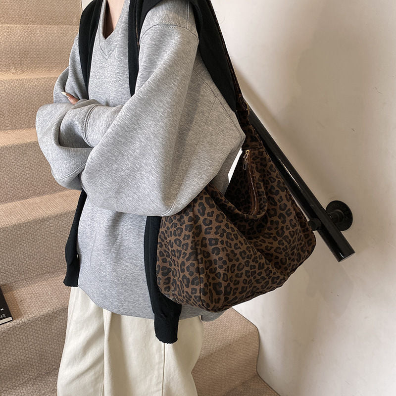 Commuting Retro Single-Shoulder Crossbody Bag Tote Bag 3